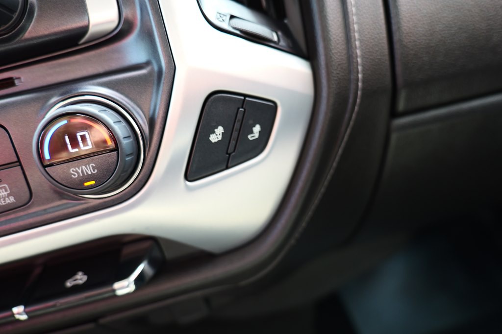 2018 GMC Sierra Image 25