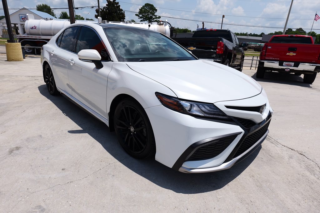 2022 Toyota Camry Image 3