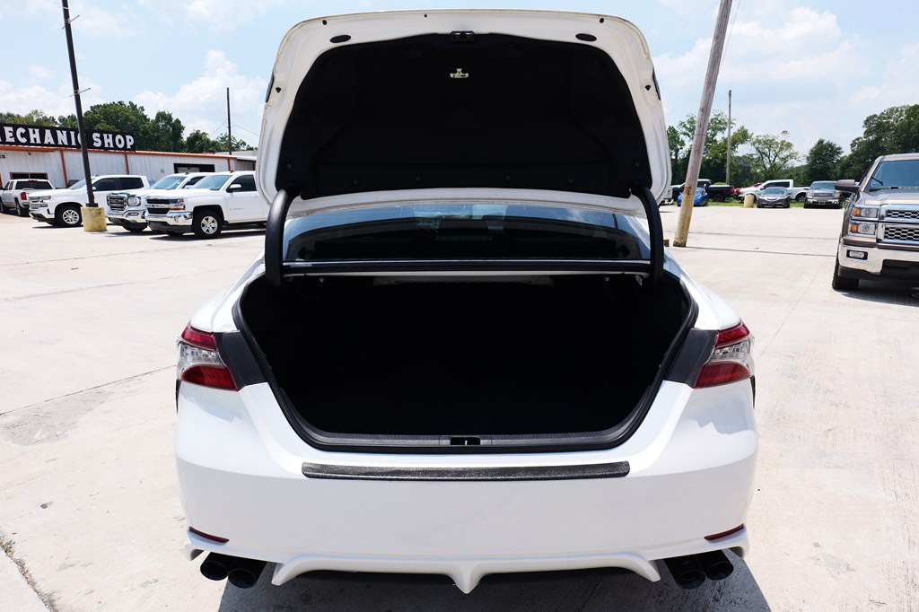 2022 Toyota Camry Image 36