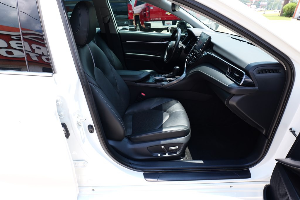 2022 Toyota Camry Image 41