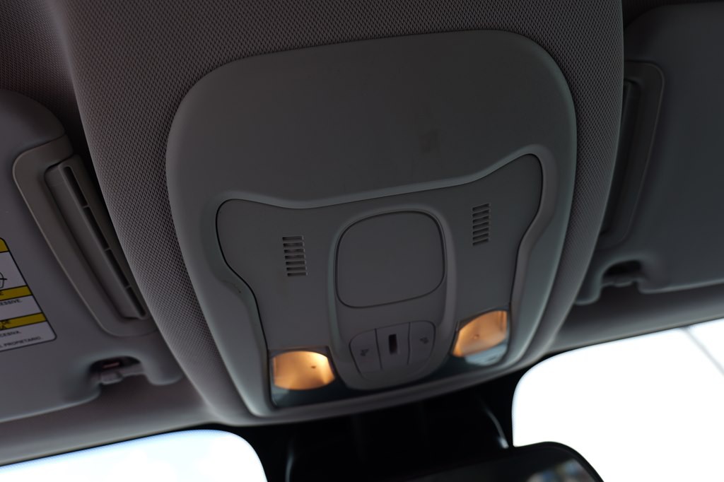 2020 Jeep Renegade Image 28