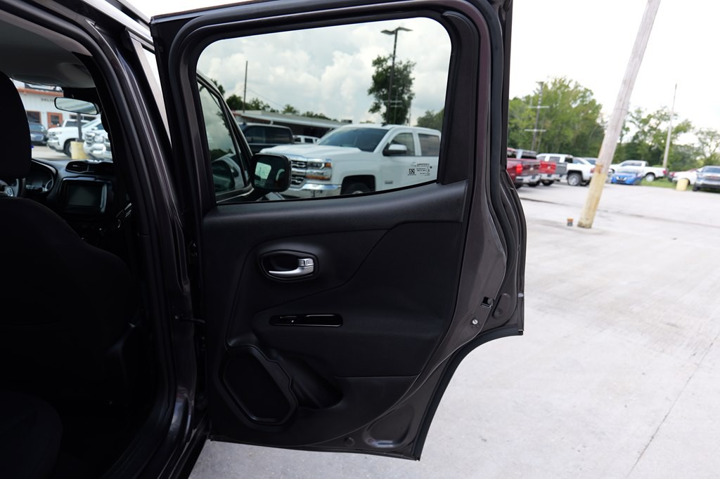 2020 Jeep Renegade Image 42