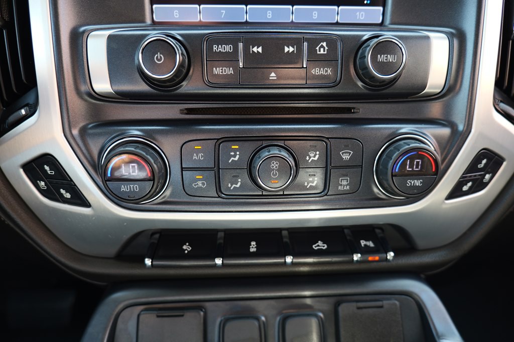 2018 GMC Sierra Image 24