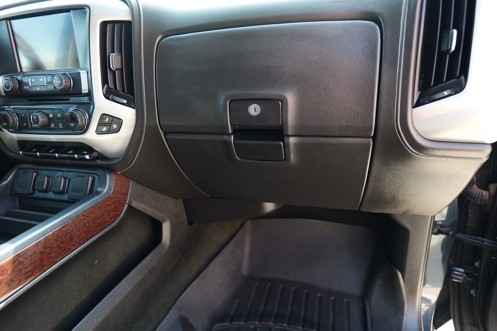 2018 GMC Sierra Image 44