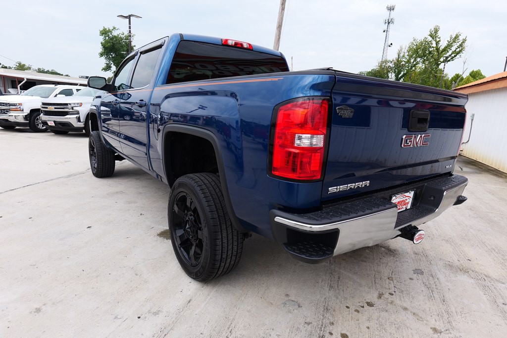 2018 GMC Sierra Image 7