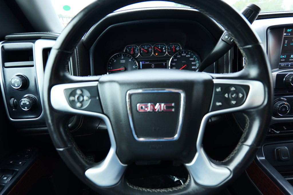 2018 GMC Sierra Image 16