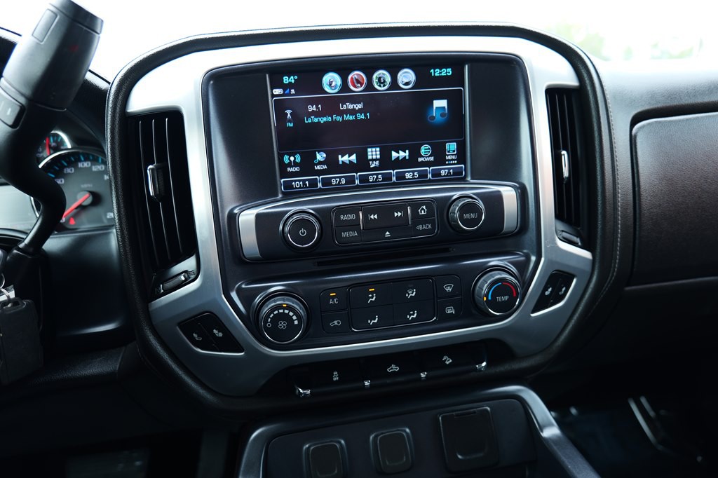 2018 GMC Sierra Image 18