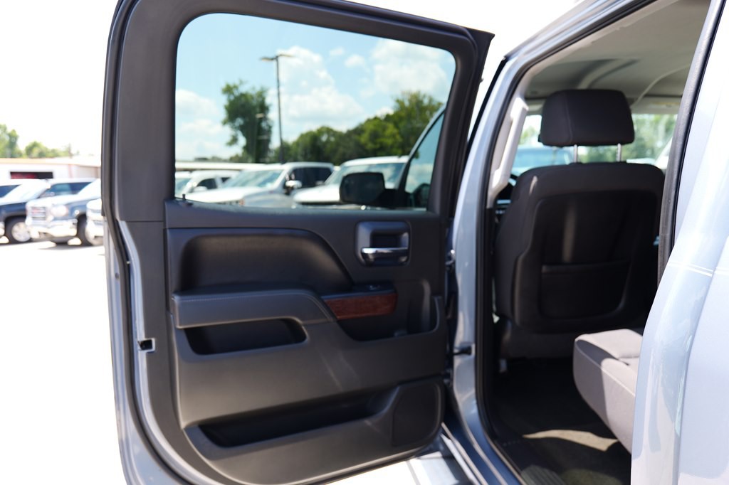 2015 GMC Sierra Image 31