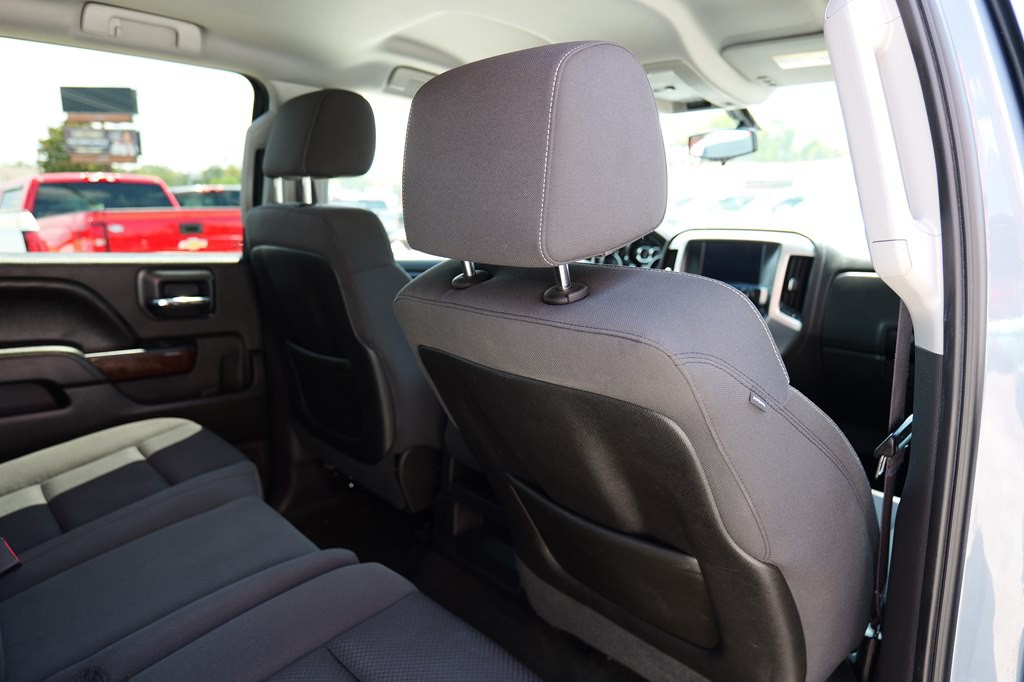 2015 GMC Sierra Image 38