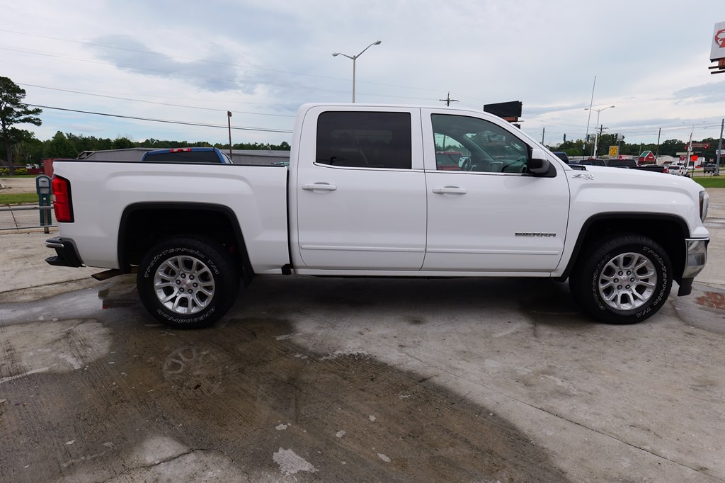 2016 GMC Sierra Image 4