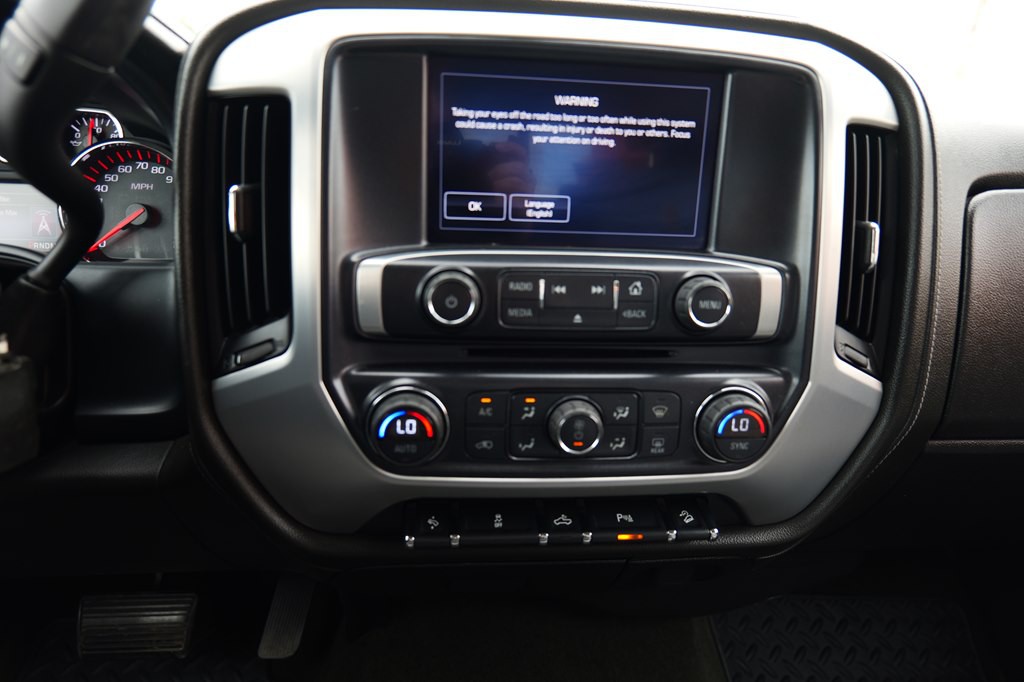 2016 GMC Sierra Image 18