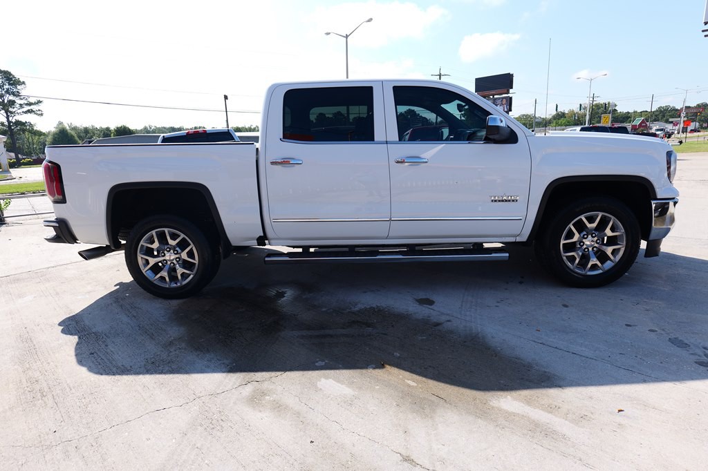 2018 GMC Sierra Image 4