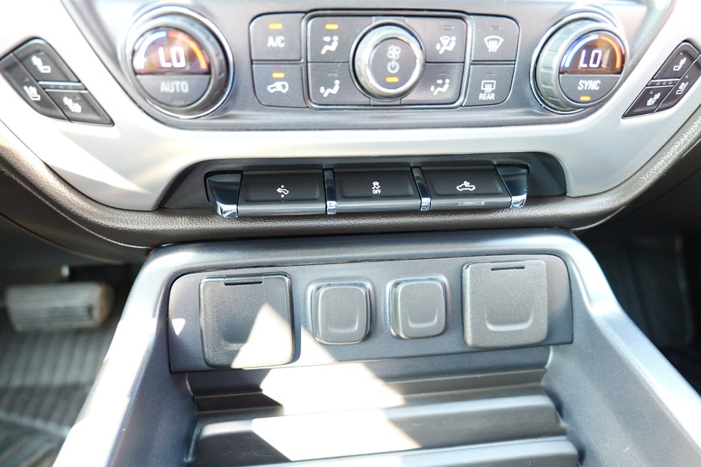 2018 GMC Sierra Image 24