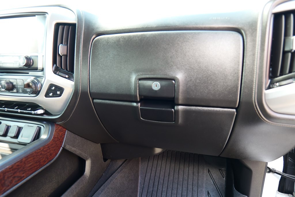 2018 GMC Sierra Image 48