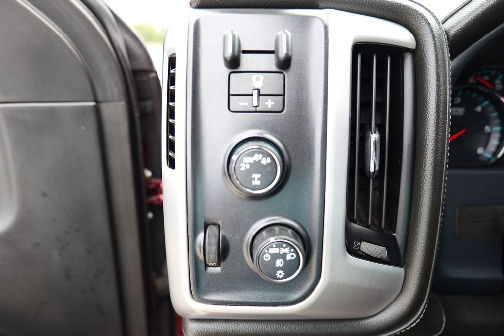 2018 GMC Sierra Image 16