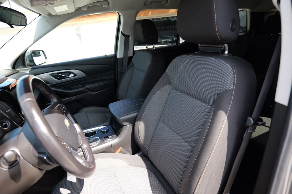 2021 Chevrolet Traverse Image 58