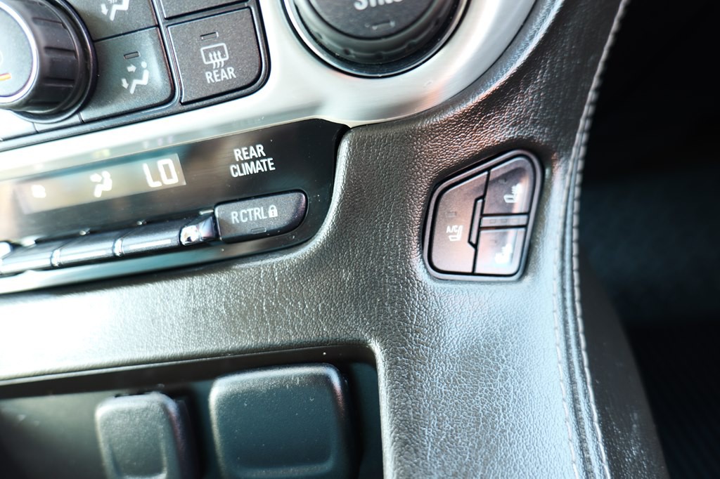 2015 GMC Yukon Image 24