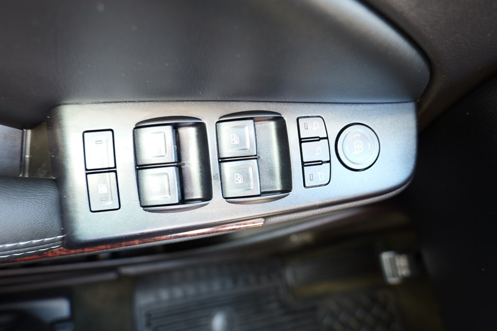 2015 GMC Yukon Image 28