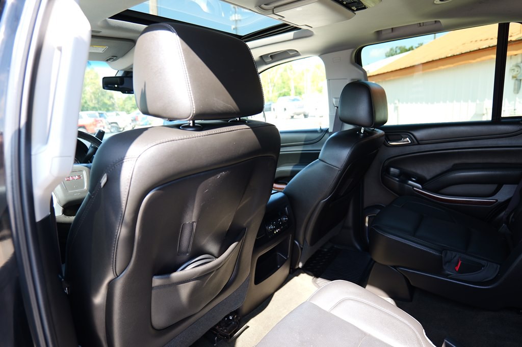 2015 GMC Yukon Image 32