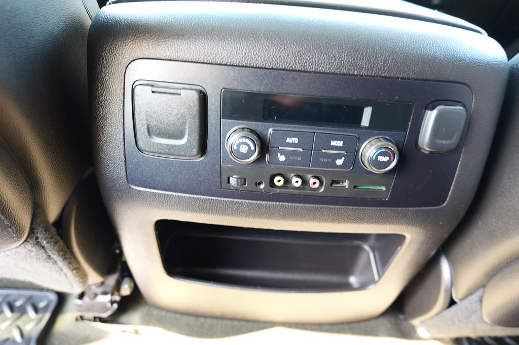 2015 GMC Yukon Image 37
