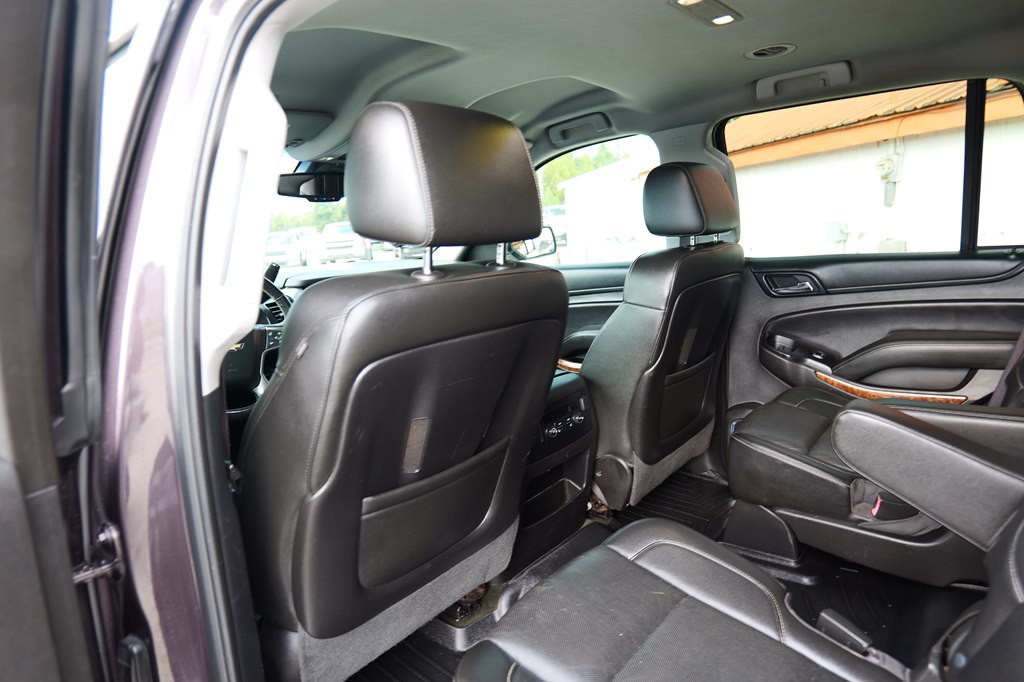 2016 Chevrolet Tahoe Image 28