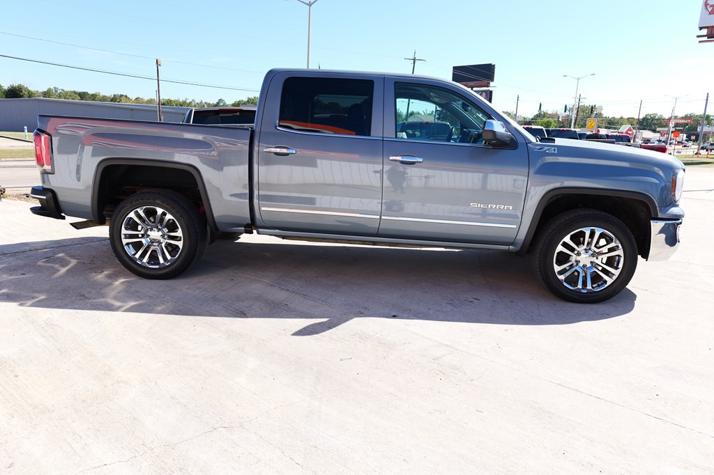 2016 GMC Sierra Image 4
