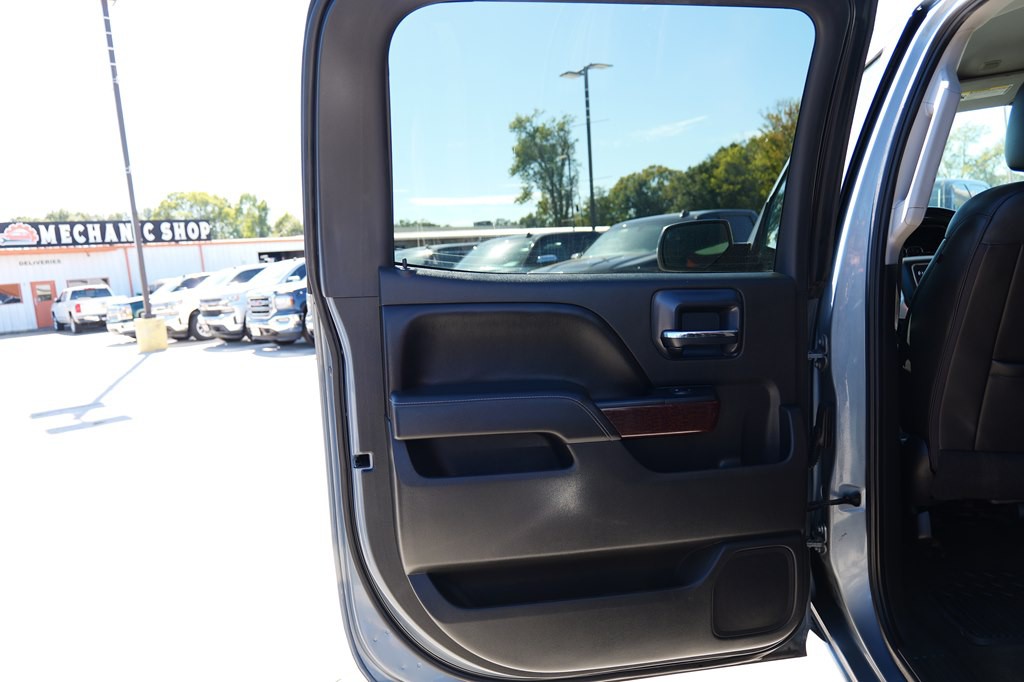 2016 GMC Sierra Image 40