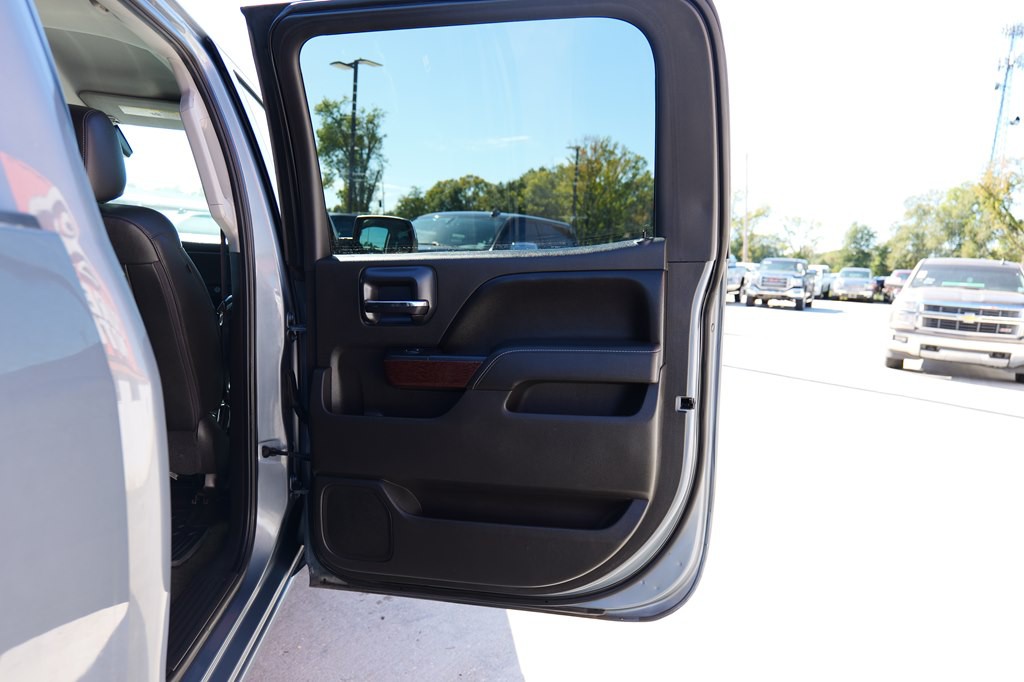 2016 GMC Sierra Image 50
