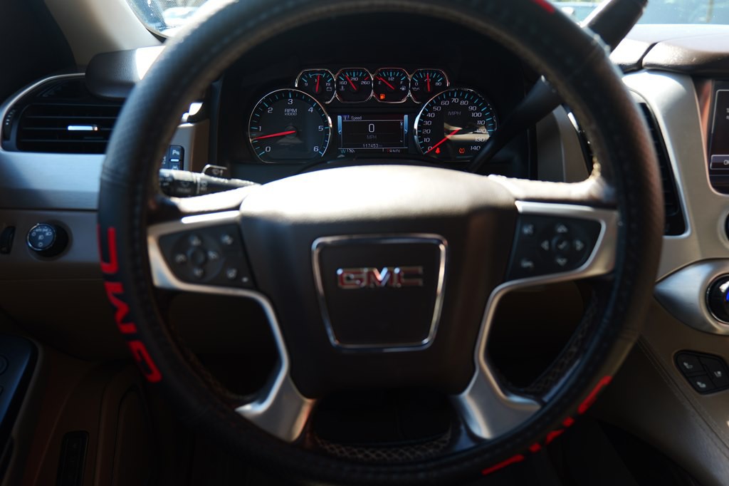 2019 GMC Yukon Image 17