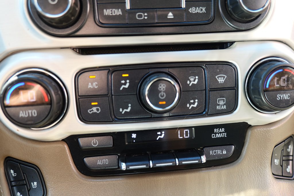 2019 GMC Yukon Image 24