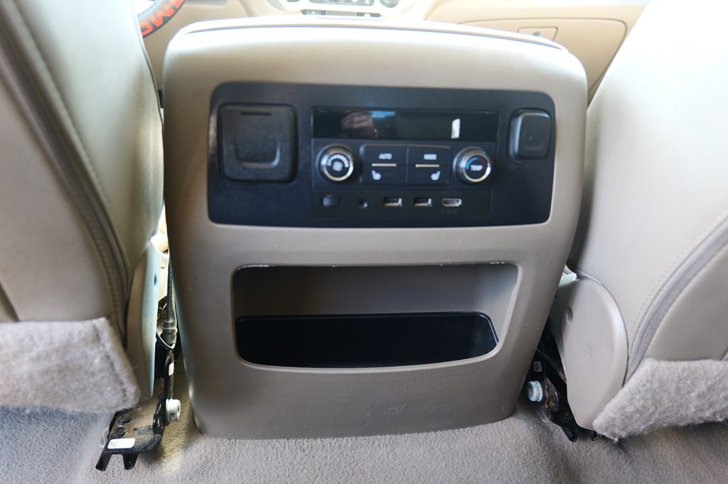 2019 GMC Yukon Image 38