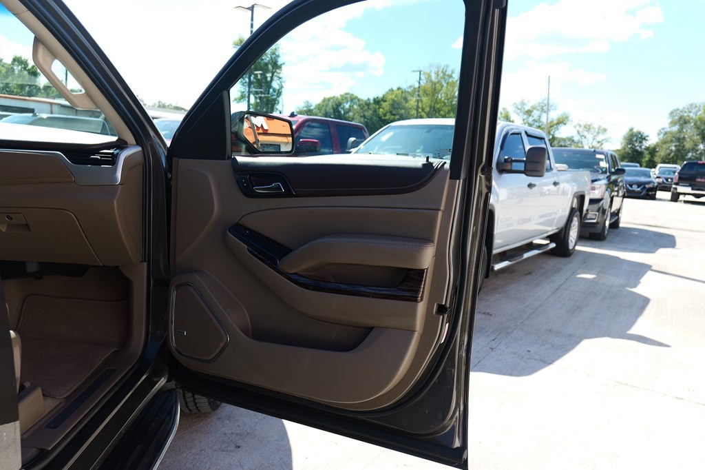 2019 GMC Yukon Image 56