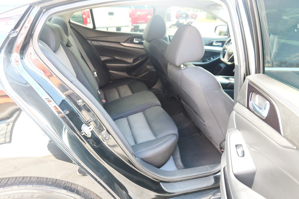 2018 Nissan Maxima Image 34