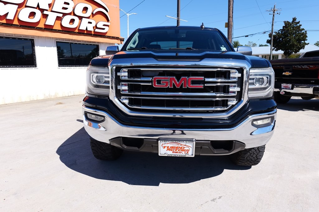 2016 GMC Sierra Image 2