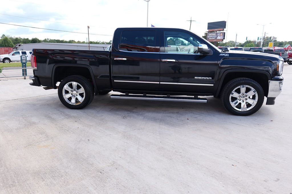 2018 GMC Sierra Image 4