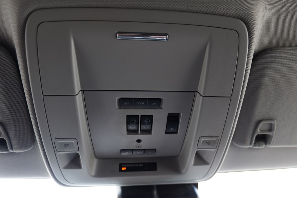 2018 GMC Sierra Image 32