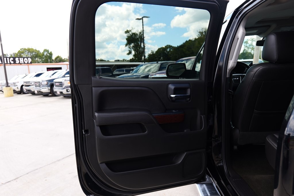 2018 GMC Sierra Image 38