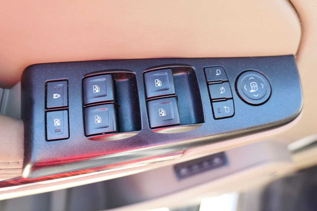 2016 GMC Yukon Image 14