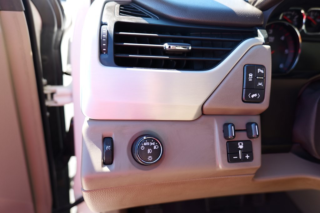 2016 GMC Yukon Image 16