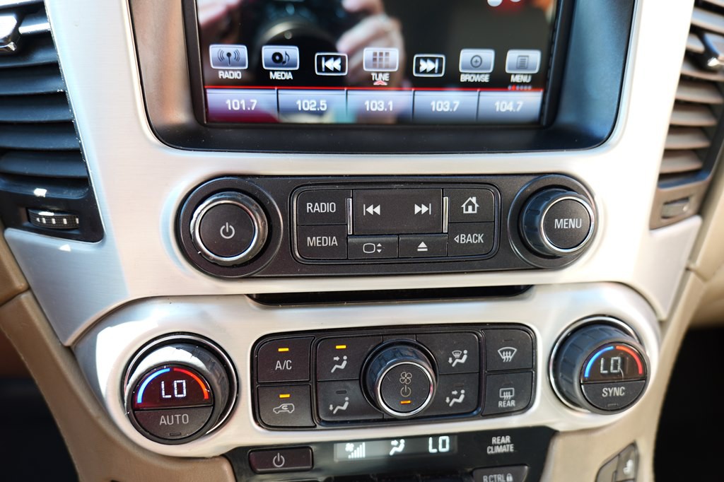2016 GMC Yukon Image 24