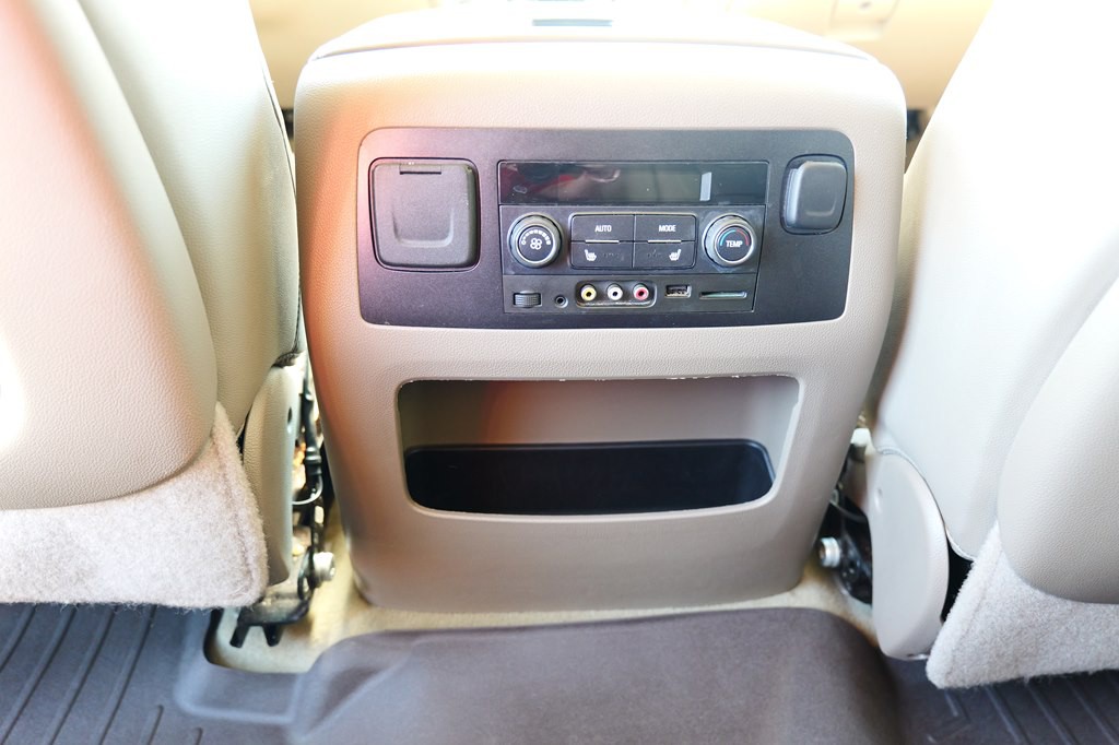 2016 GMC Yukon Image 42