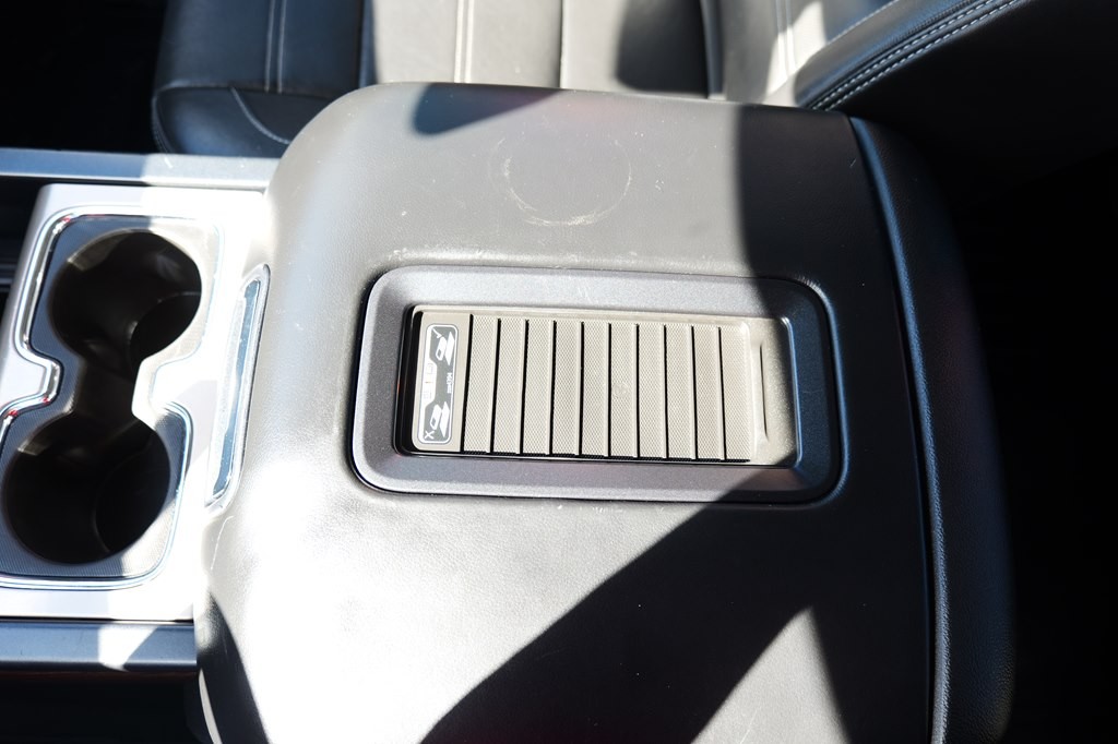 2017 GMC Sierra Image 32