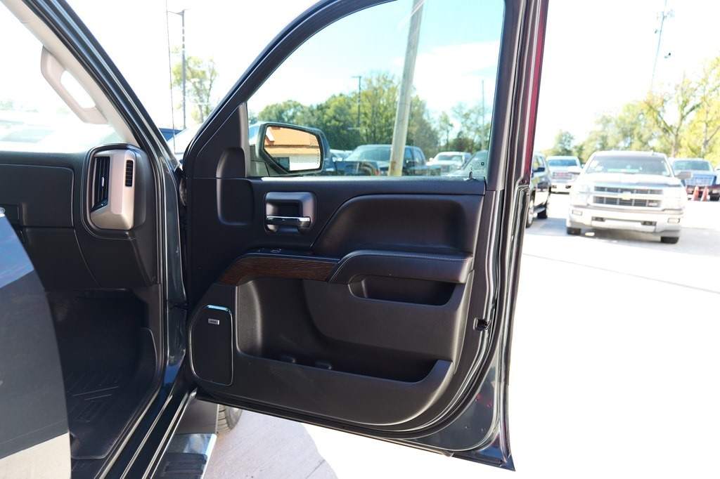 2017 GMC Sierra Image 58