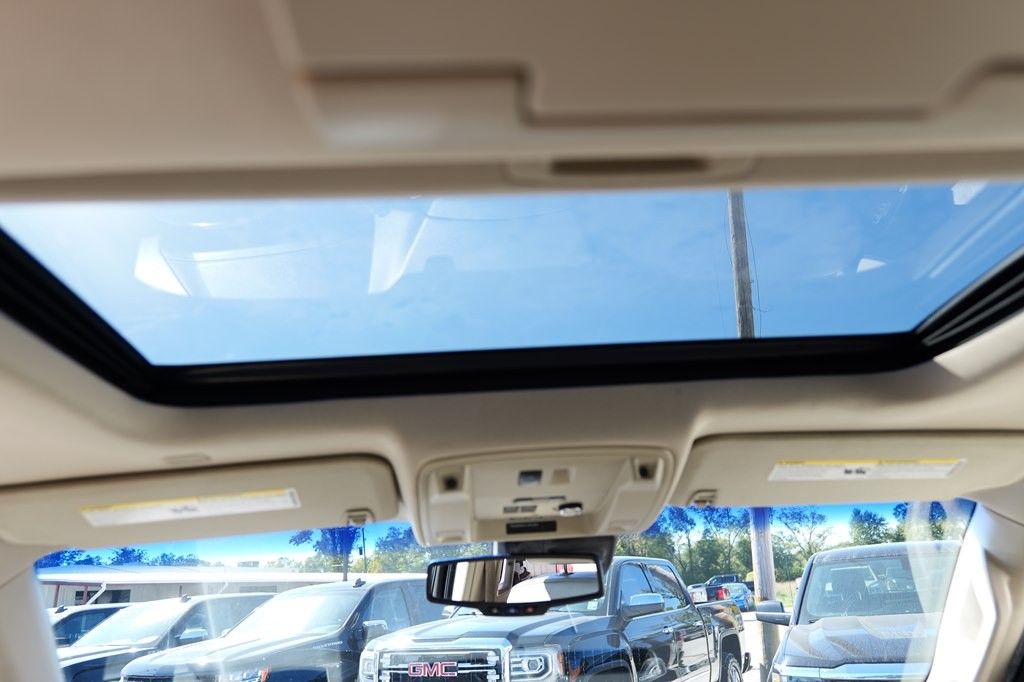 2019 GMC Yukon Image 40