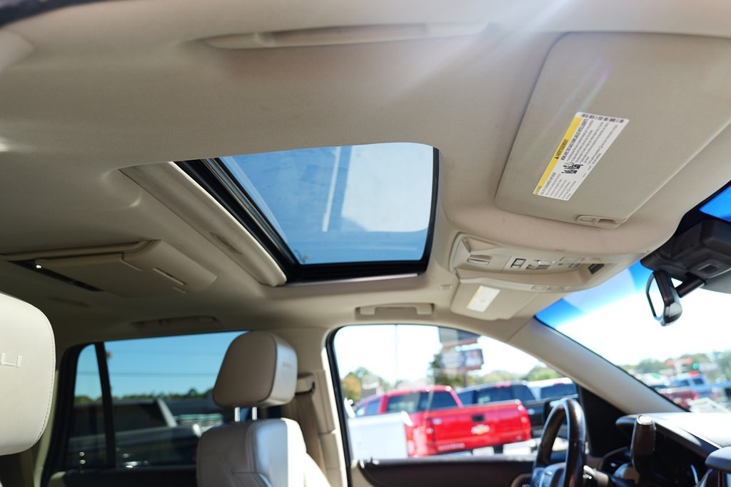 2019 GMC Yukon Image 53