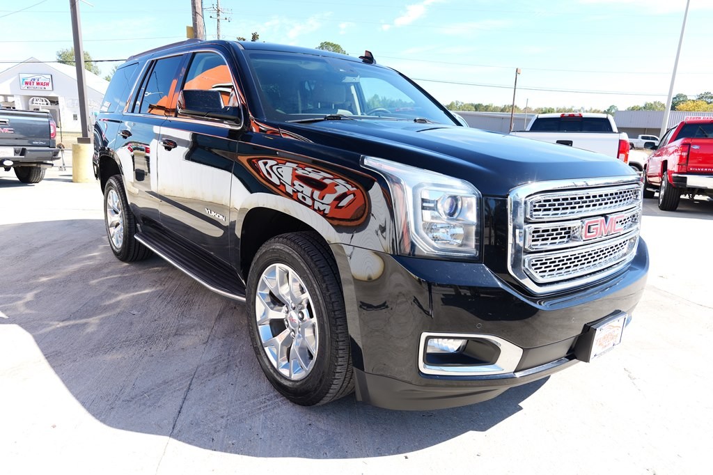 2017 GMC Yukon Image 3