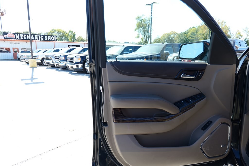 2017 GMC Yukon Image 13