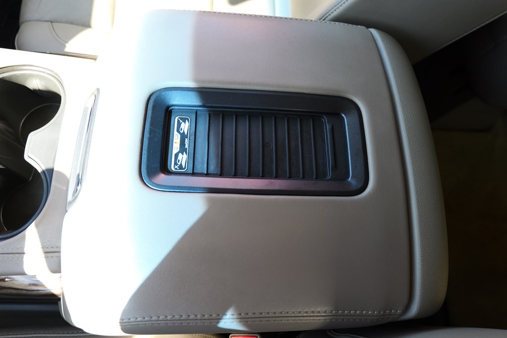 2017 GMC Yukon Image 27