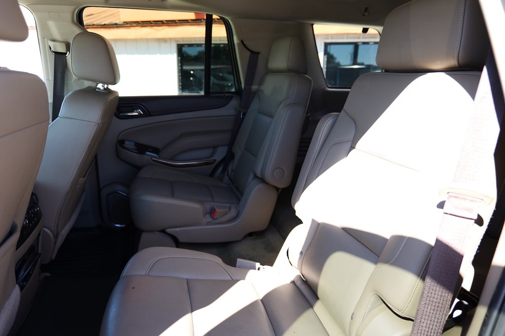 2017 GMC Yukon Image 32