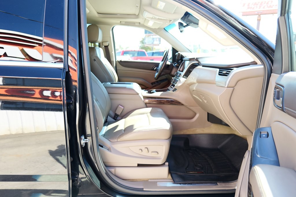 2017 GMC Yukon Image 45